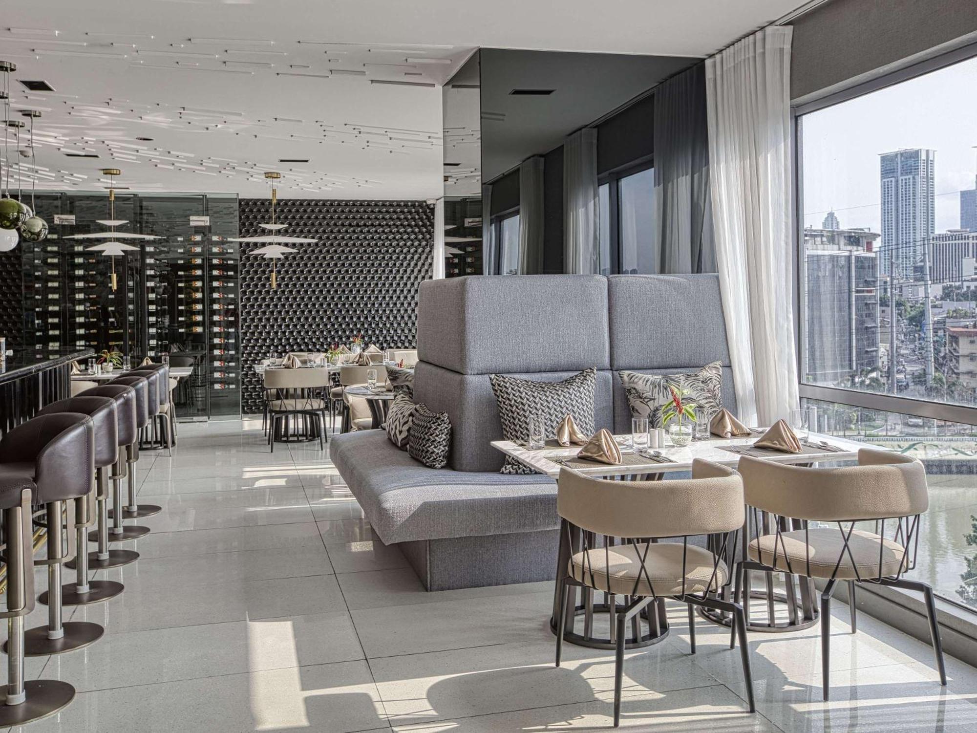 Novotel Suites Manila At Acqua Mandaluyong 외부 사진