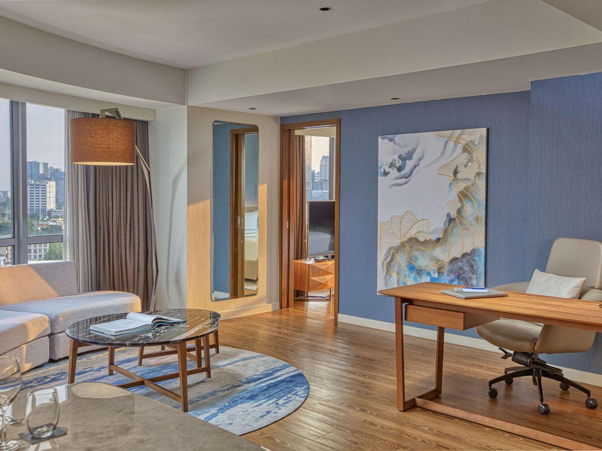Novotel Suites Manila At Acqua Mandaluyong 외부 사진