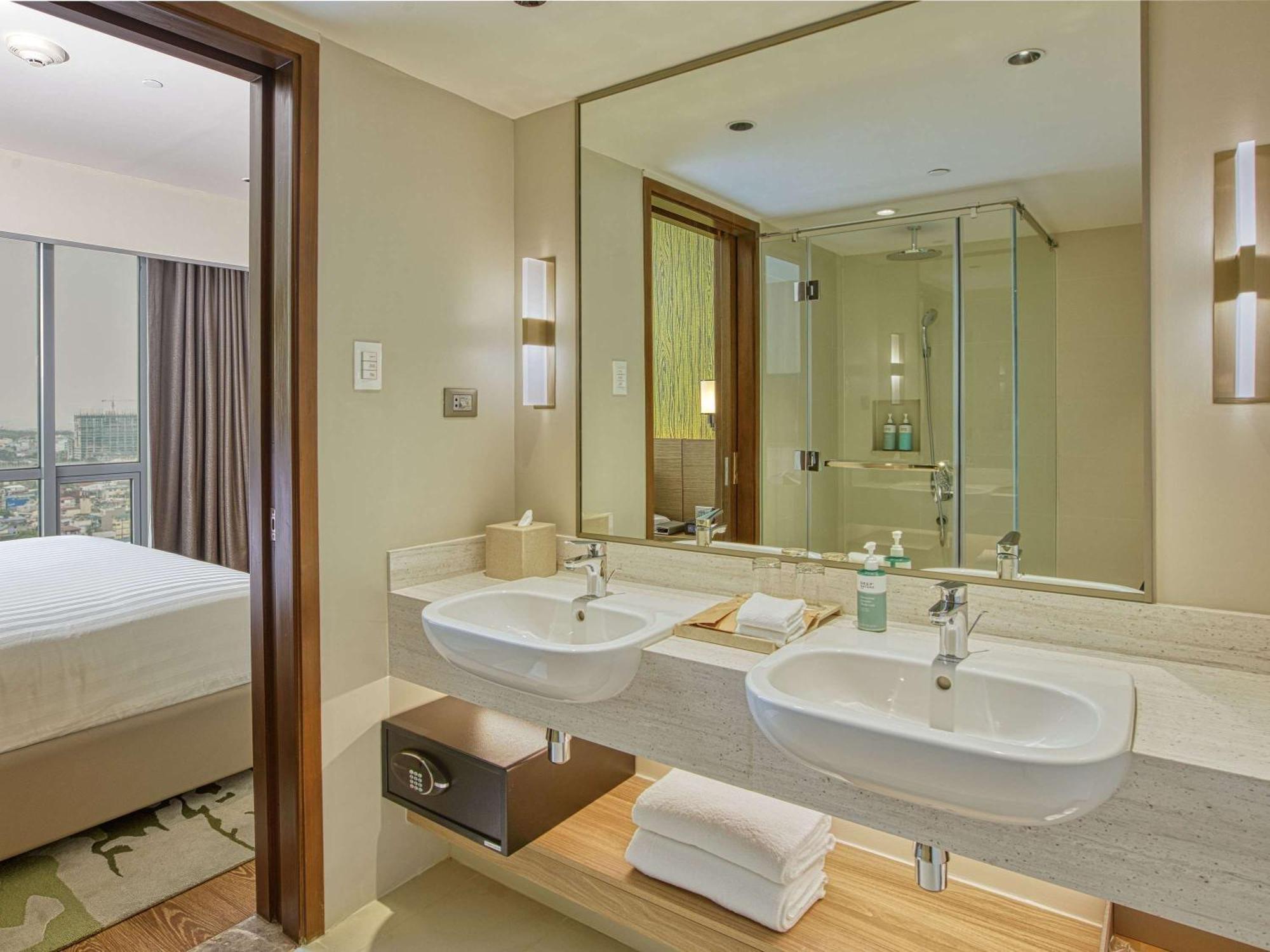 Novotel Suites Manila At Acqua Mandaluyong 외부 사진
