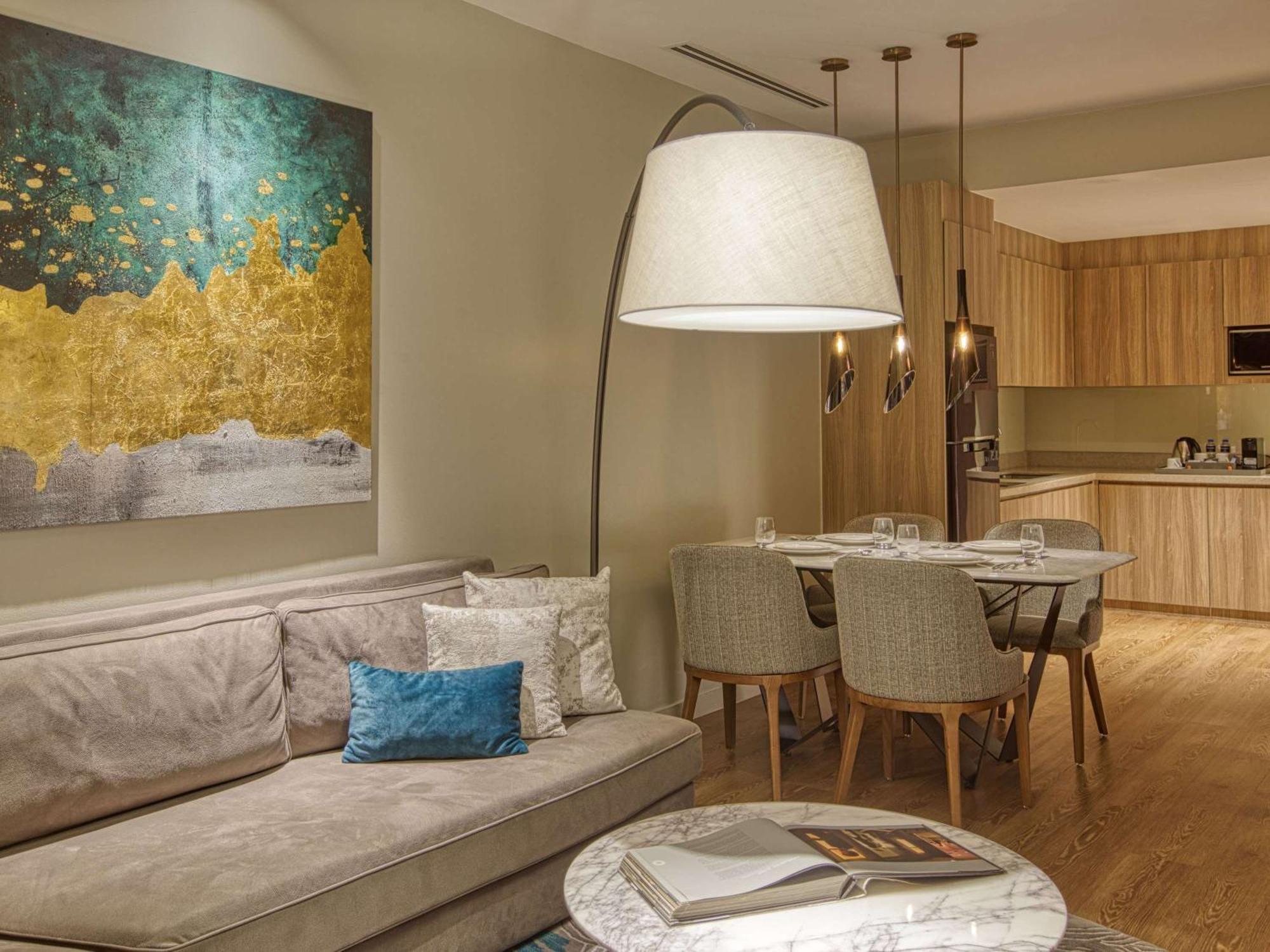 Novotel Suites Manila At Acqua Mandaluyong 외부 사진